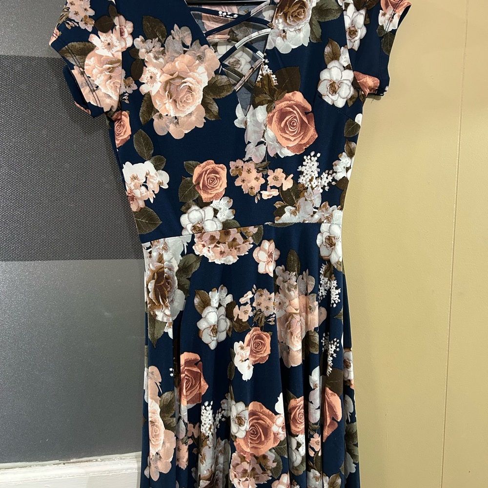 Women’s dress